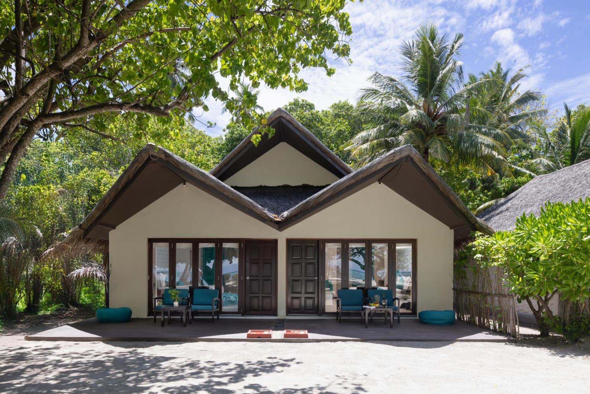 Beach Villa - The Maldives Lhohifushi Exterior photo